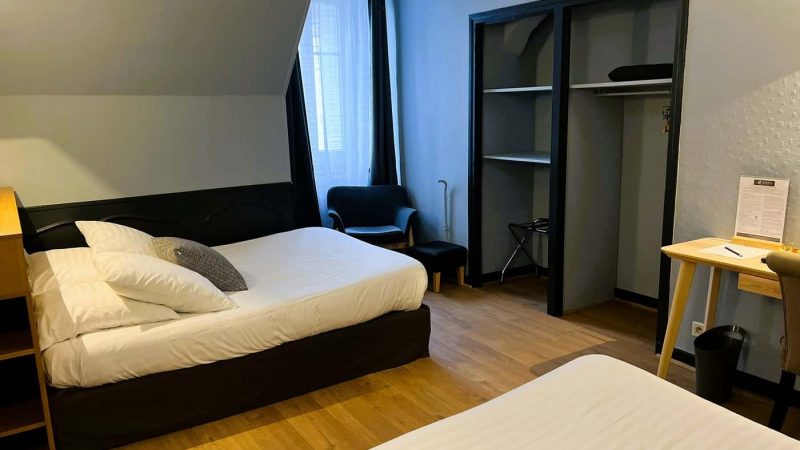 Chambre triple hotel Brive