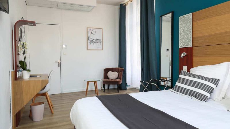 hotel-reserve-brive-la-gaillarde_chambre-2personnes-5-(5)