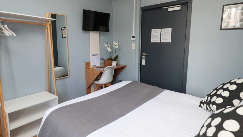 hotel-reserve-brive-la-gaillarde_chambre-classic15-(2)